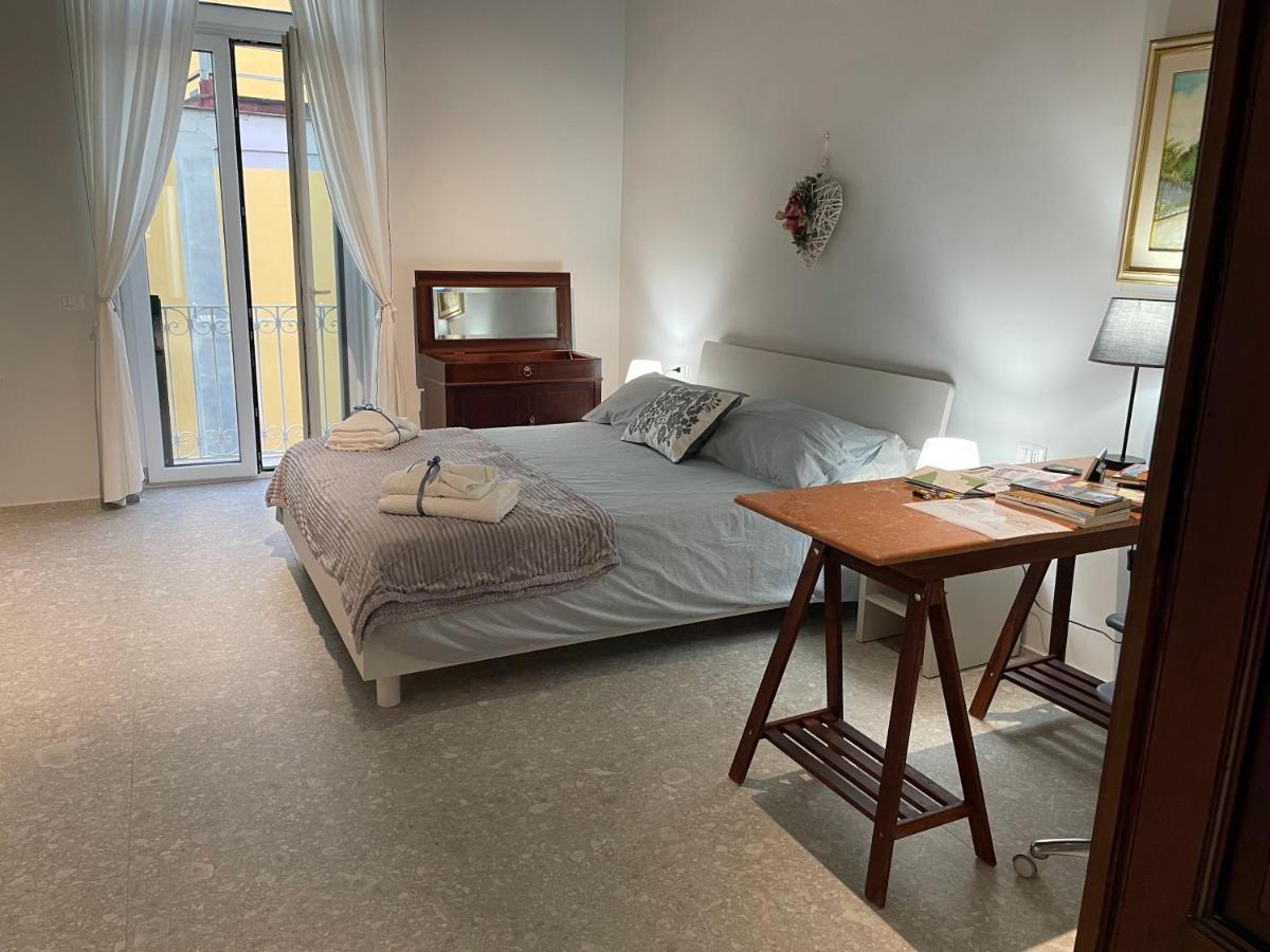 Il Cammeo Guest House, Near Pompeii And Vesuvius Torre del Greco Exterior foto