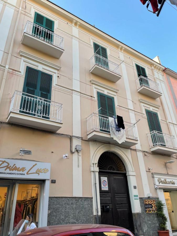 Il Cammeo Guest House, Near Pompeii And Vesuvius Torre del Greco Exterior foto
