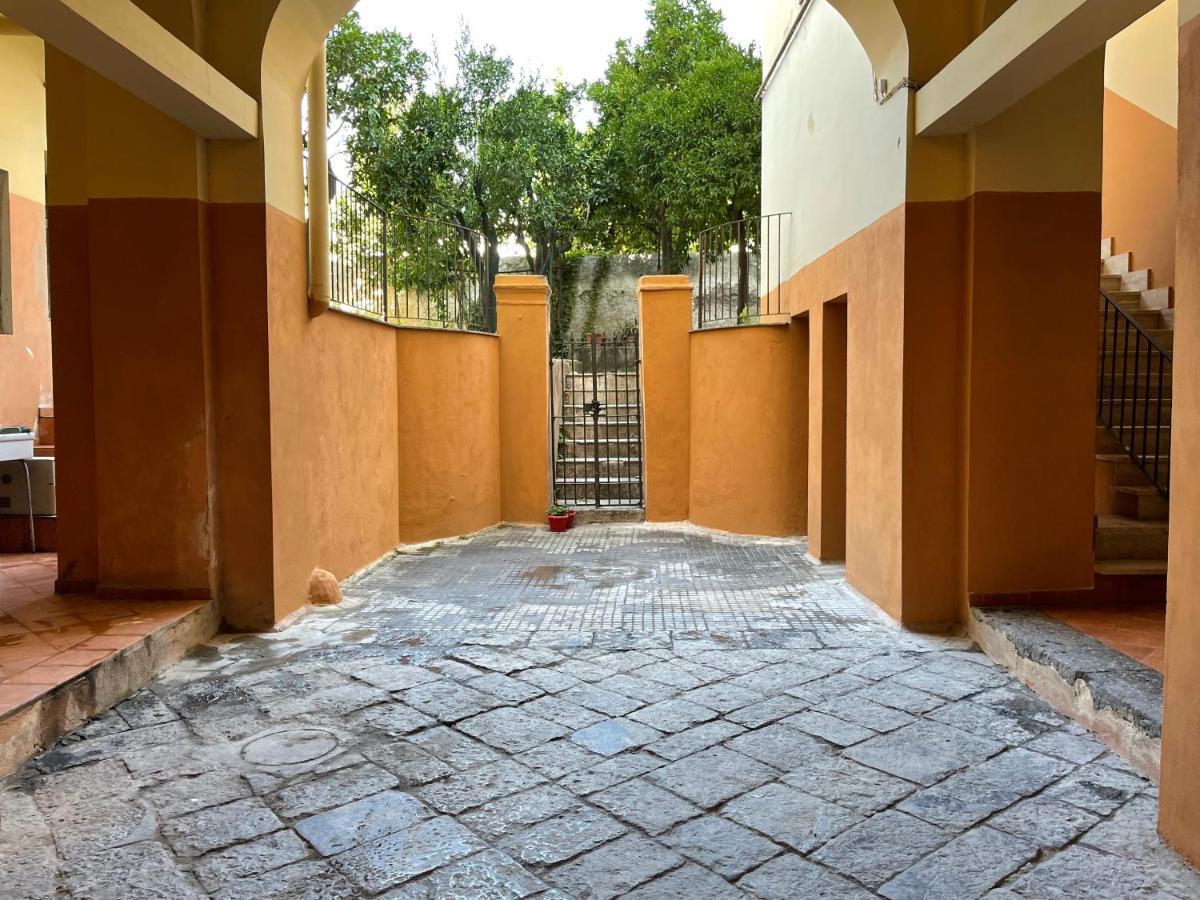 Il Cammeo Guest House, Near Pompeii And Vesuvius Torre del Greco Exterior foto